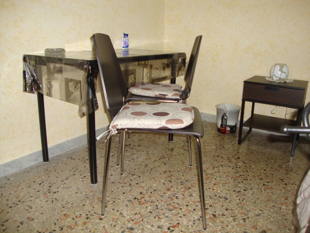 Appartamento Residence Sole E Luna ローマ 部屋 写真